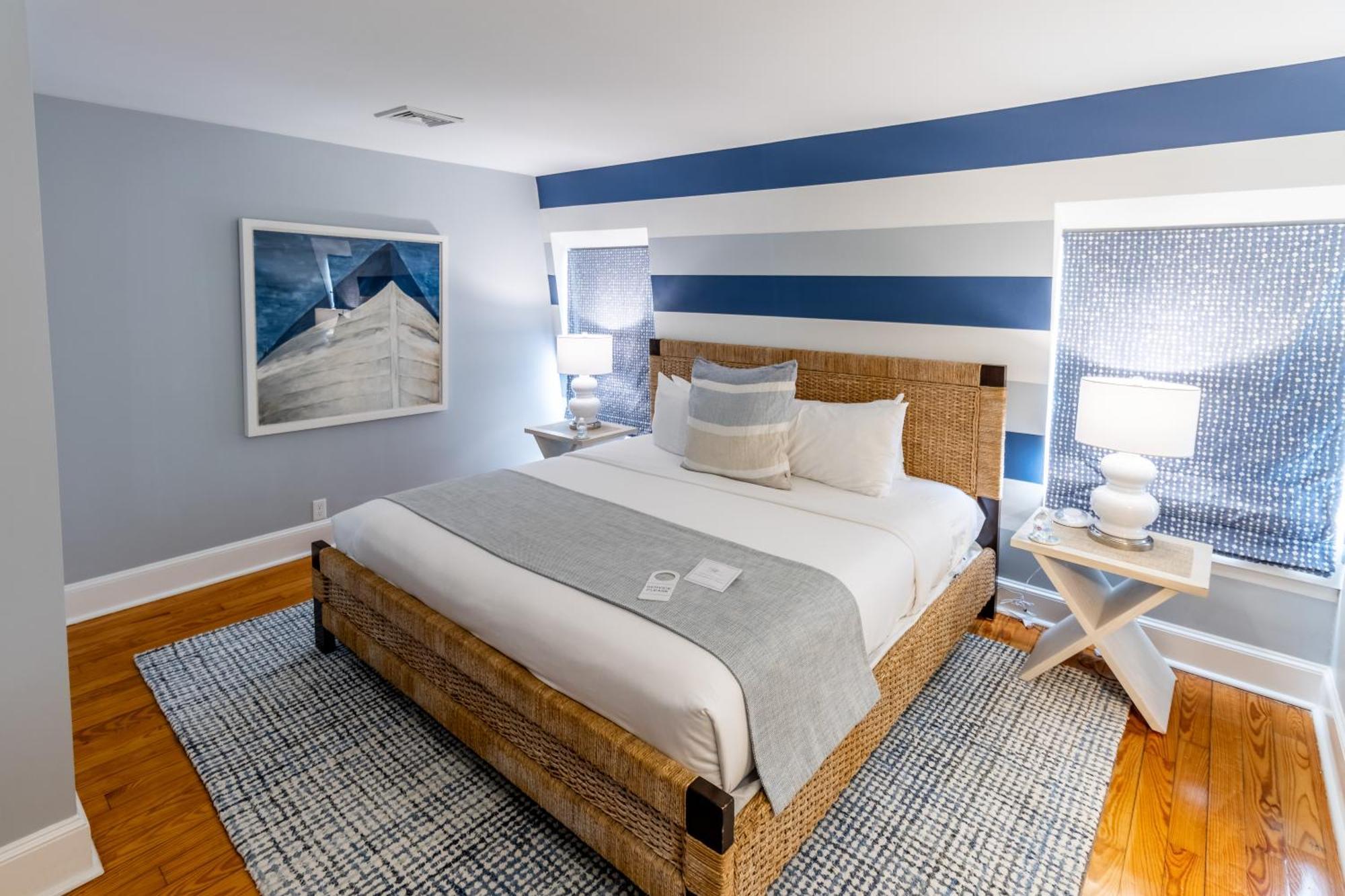 Town & Tide Inn Newport Tower Eksteriør billede