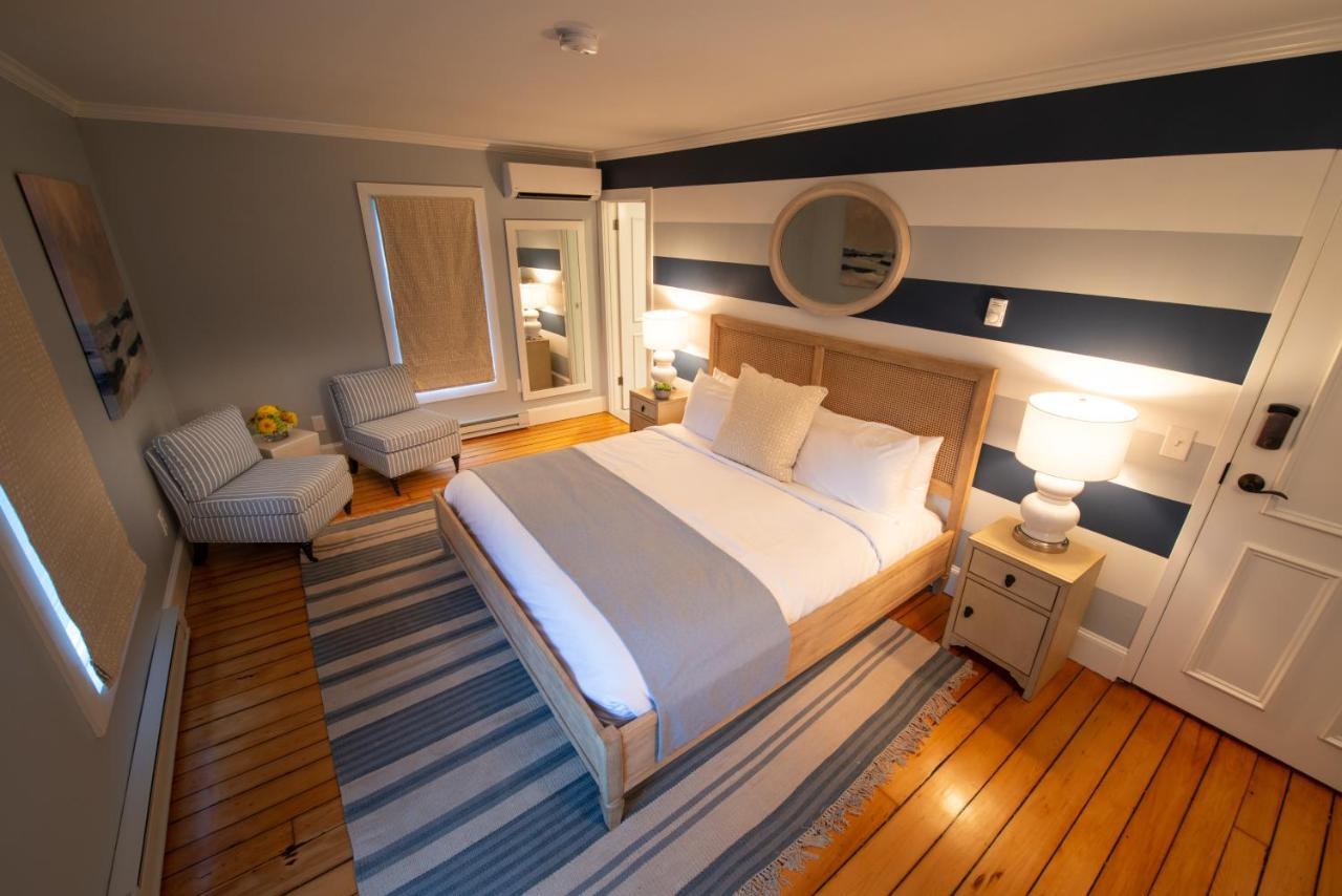 Town & Tide Inn Newport Tower Eksteriør billede